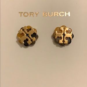 Tory Burch Logo Flower Resin Stud Earring